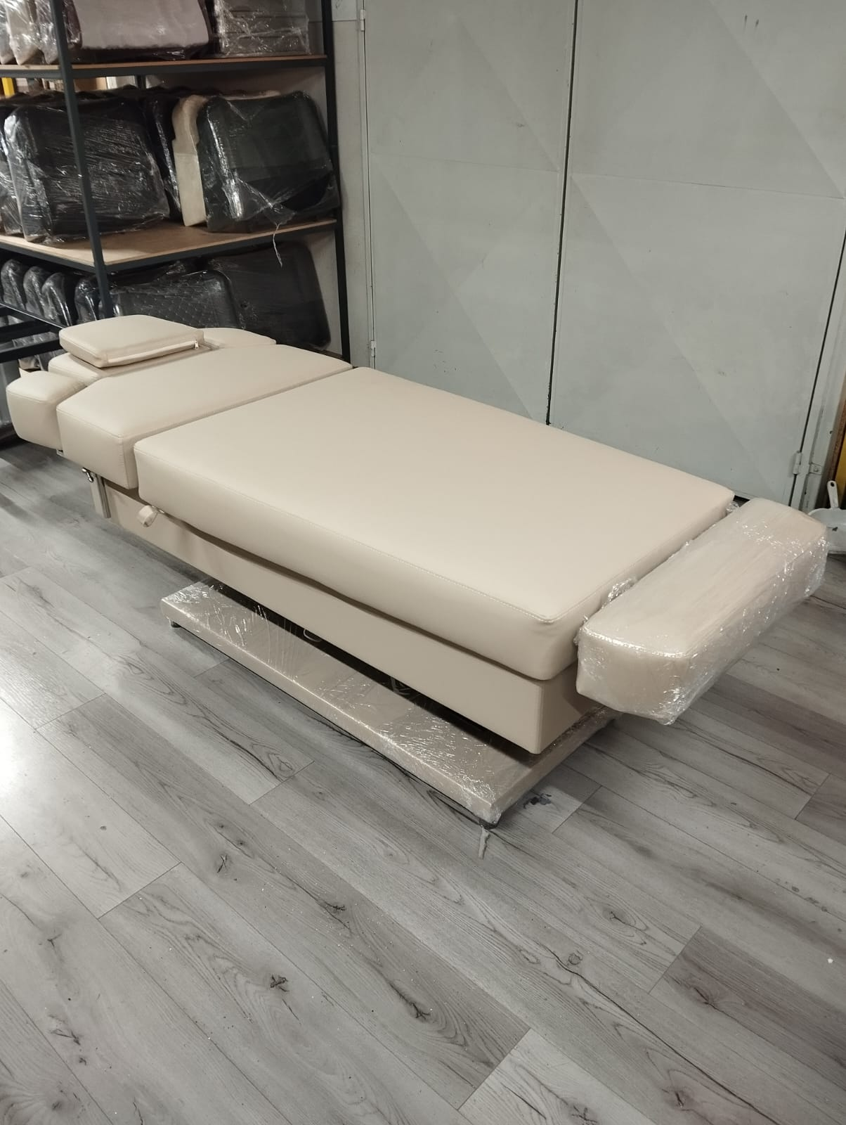 Profesyonel 4 Motorlu Masaj ve Spa Yatağı